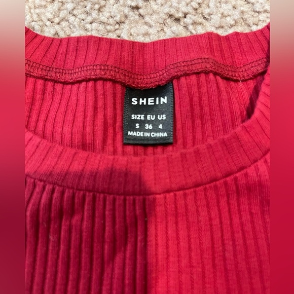 SHEIN Puff Sleeve Form Fitting Knitted Tee - Picture 3 of 9